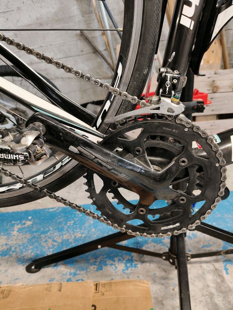 Käytetty Bianchi Intenso Veloce Compact 2016 2016 Road & Gravel — kuva 4 / 13