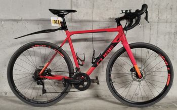 Used CUBE Cross Race SL red´n´orange 2019 Road & Gravel, Red — image 1 of 4