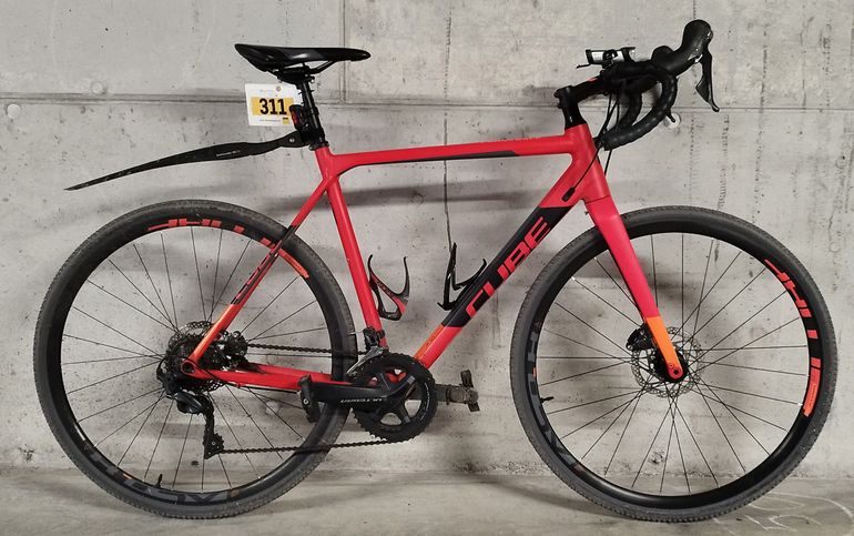Used CUBE Cross Race SL red´n´orange 2019 Road & Gravel, Red — image 1 of 4