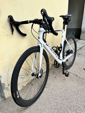 Used Merida REACTO DISC 5000 2019 2019 Road & Gravel, White — image 4 of 7
