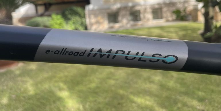 Used Bianchi Impulso e-Allroad Tourer 2022 Road & Gravel, Black — image 10 of 10