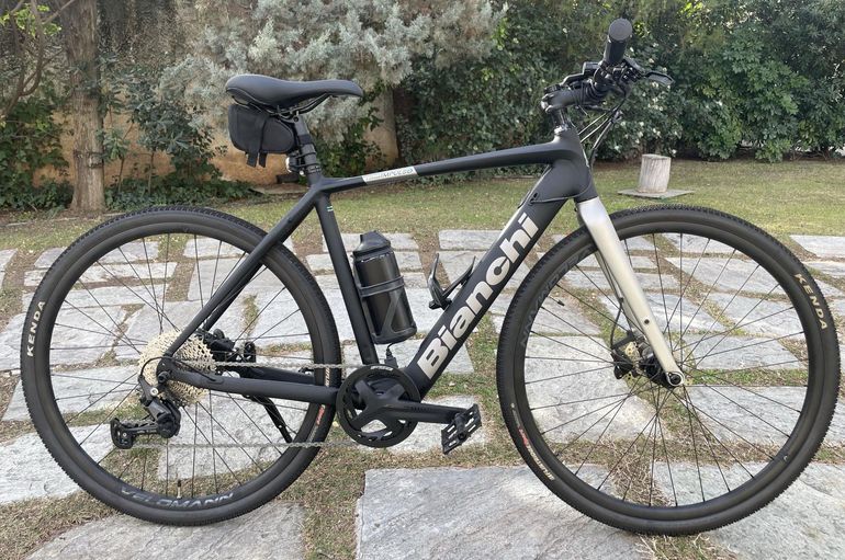Used Bianchi Impulso e-Allroad Tourer 2022 Road & Gravel, Black — image 1 of 10