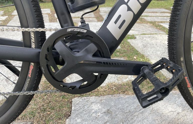 Used Bianchi Impulso e-Allroad Tourer 2022 Road & Gravel, Black — image 3 of 10