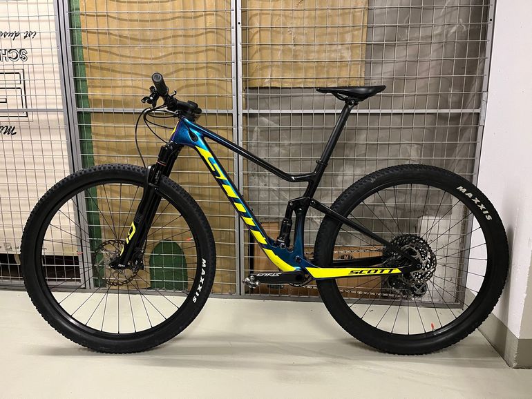 Used Scott Spark RC 900 Team Issue AXS 2020 2020 Mountainbike, Purple — image 4 of 7