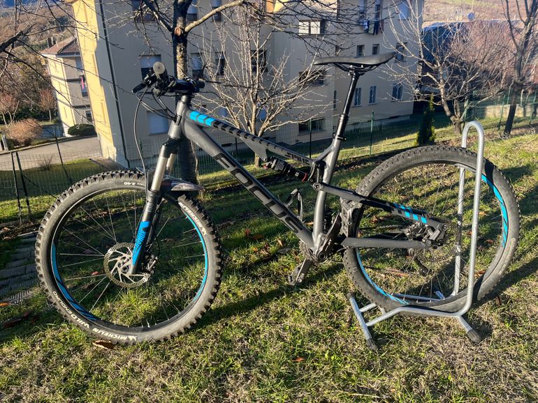 Used Focus spine evo 2019 Mountainbike, Light Gray — image 2 of 7