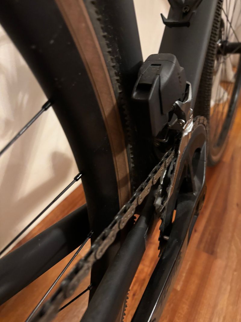 Used Scott Contessa addict SRAM Red eTap 2022 Road & Gravel, Black — image 12 of 17