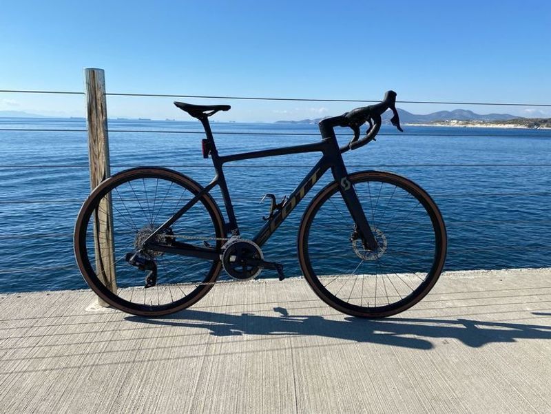 Used Scott Contessa addict SRAM Red eTap 2022 Road & Gravel, Black — image 1 of 17