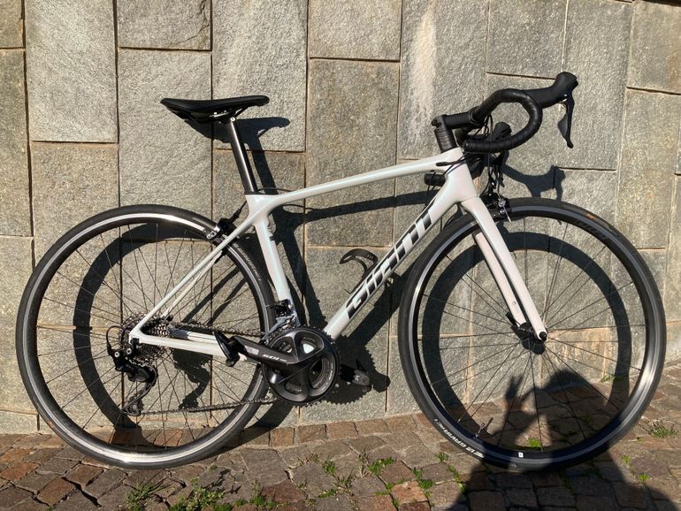 Giant TCR Advanced 2 KOM used in 52 cm | buycycle USA