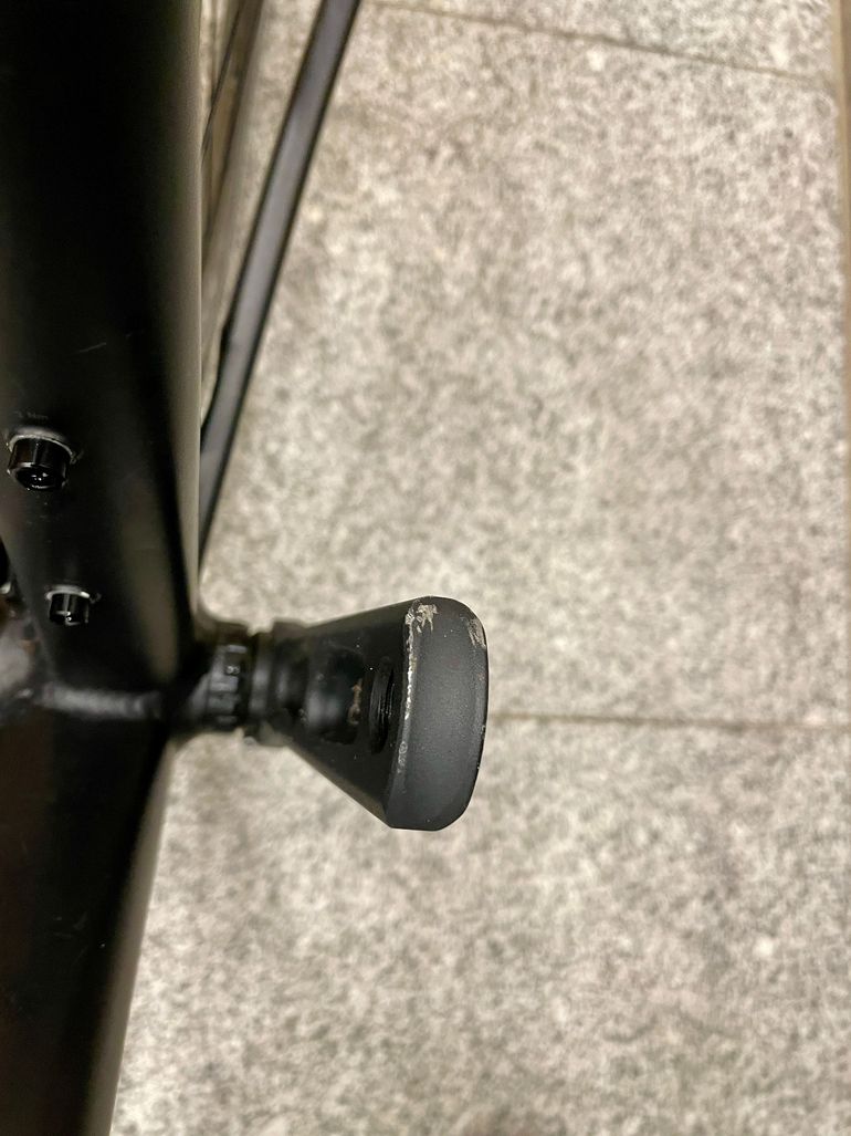 Used Canyon Endurace 6 RB 2022 2022 Road & Gravel, Schwarz — image 12 of 12