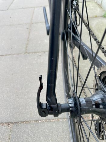 Used Canyon Endurace 6 RB 2022 2022 Road & Gravel, Schwarz — image 10 of 12