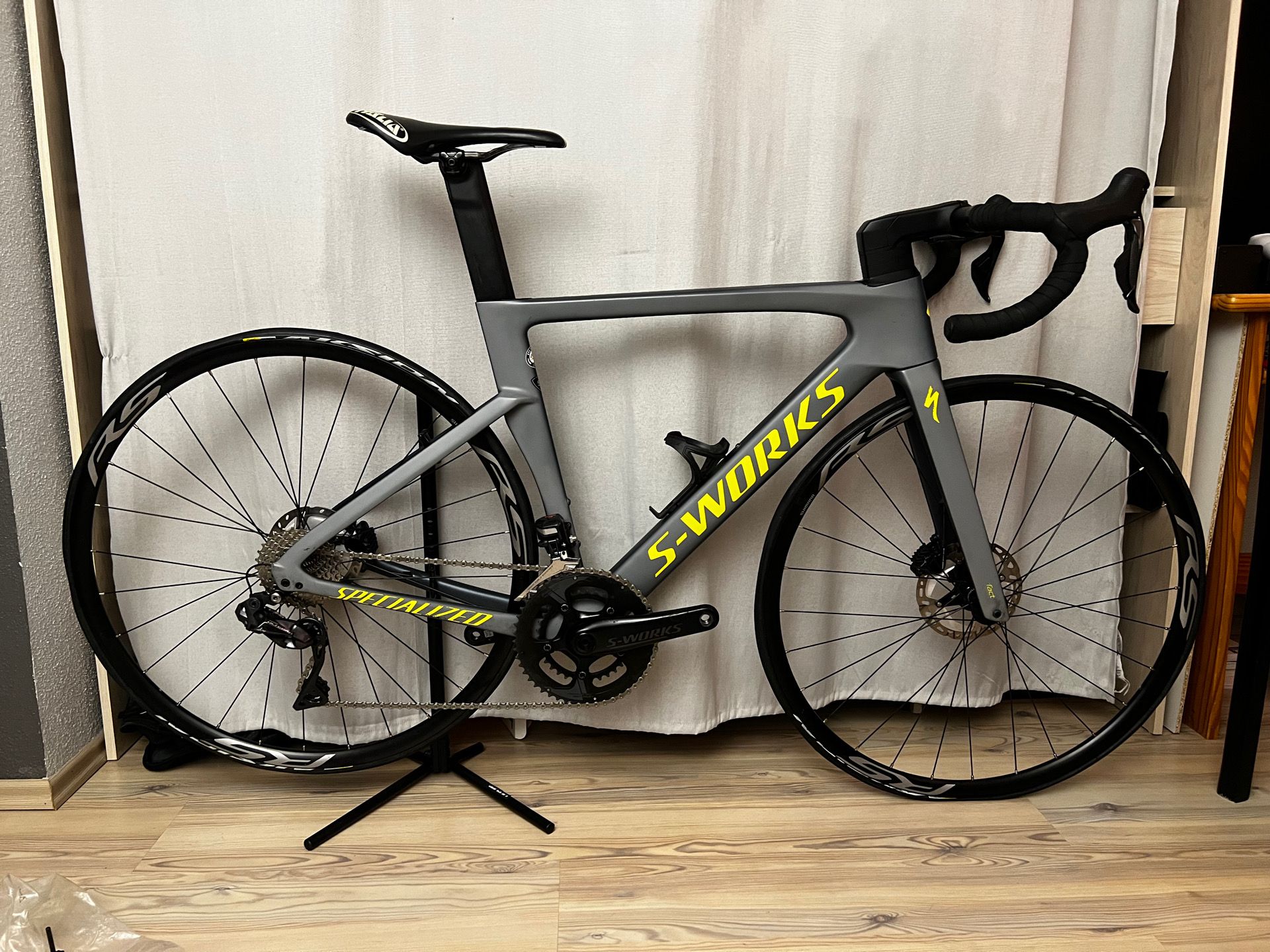 Specialized deals venge 2019