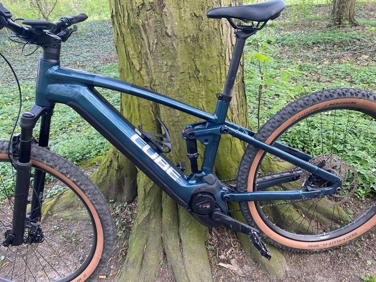 Used CUBE Stereo Hybrid 120 Race 750 2023 Mountainbike, Blau — image 1 of 6
