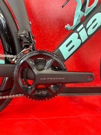 Used Bianchi Oltre PRO - Ultegra Di2 2023 2023 Road & Gravel — image 8 of 14