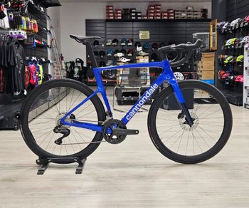 Cannondale - SuperSix EVO Carbon Disc Ultegra Di2 2023, 2023