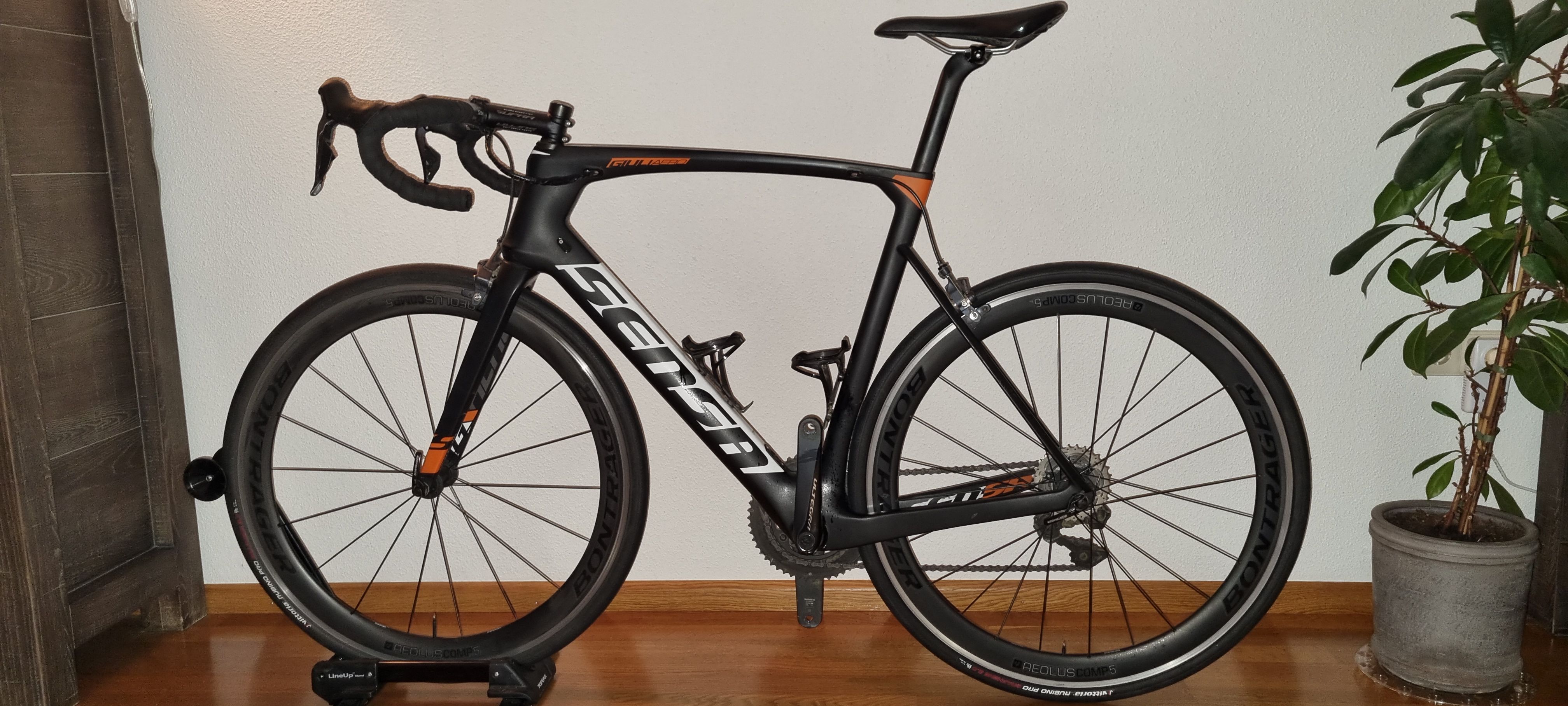 Sensa giuliaero ultegra hot sale carbon road bike