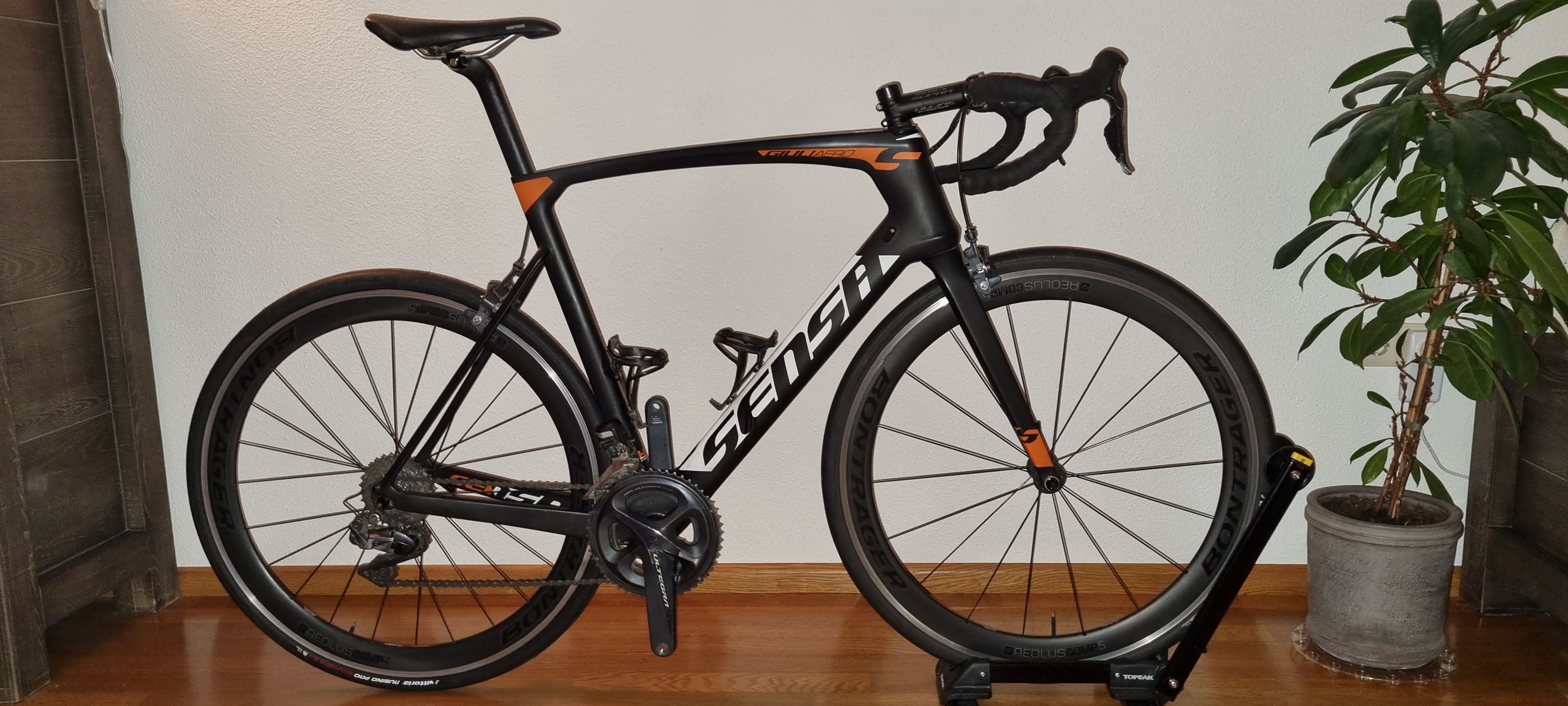 Sensa giuliaero ultegra store carbon road bike