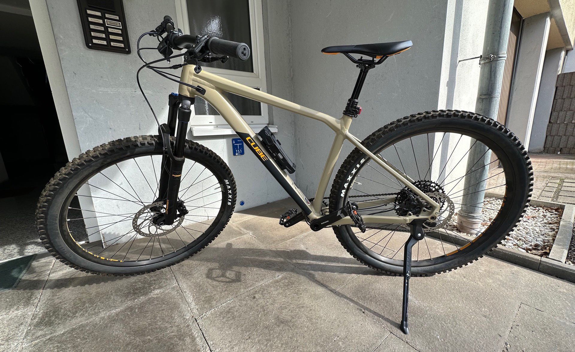 CUBE REACTION TM Used In LG Buycycle UK