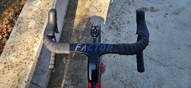 Used Factor ONE 2023 2023 Road & Gravel, Red — image 5 of 11