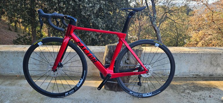 Used Factor ONE 2023 2023 Road & Gravel, Red — image 3 of 11