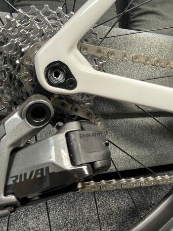 Used Colnago V3 Disc Rival AXS Bike 2022 2022 Road & Gravel, Weiß — image 3 of 9