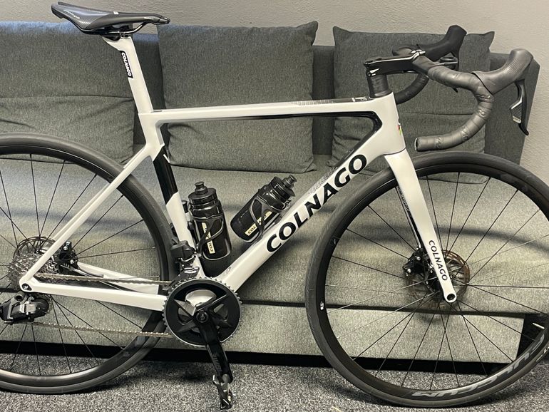 Used Colnago V3 Disc Rival AXS Bike 2022 2022 Road & Gravel, Weiß — image 1 of 9