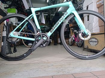 Bianchi, Specialissima COMP Ultegra Di2 2024