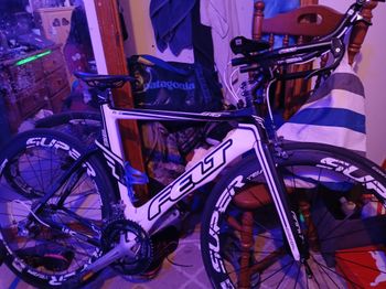 Used Felt B16 Road & Gravel, White — image 1 of 4
