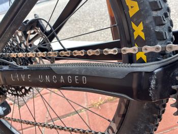 Used YT Industries Izzo CORE 2 29 2022 2022 Mountainbike, Black, 29 — image 12 of 13