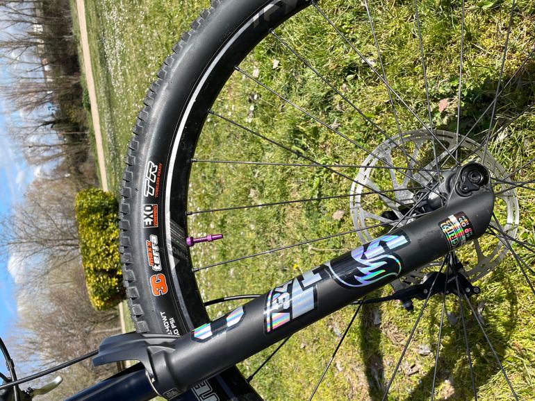 Used YT Industries Izzo CORE 2 29 2022 2022 Mountainbike, Black, 29 — image 13 of 13