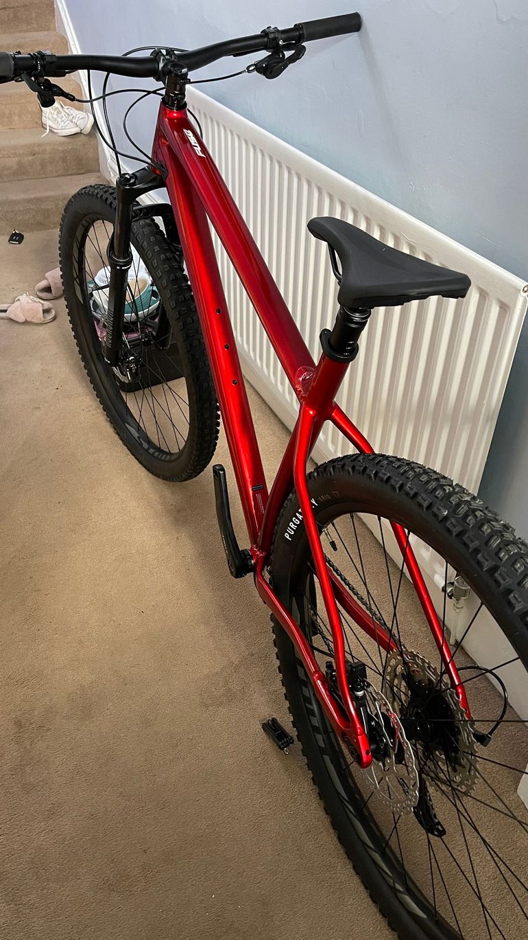 Used Specialized Fuse Comp 29 2021 2021 Mountainbike, Red — image 1 of 3