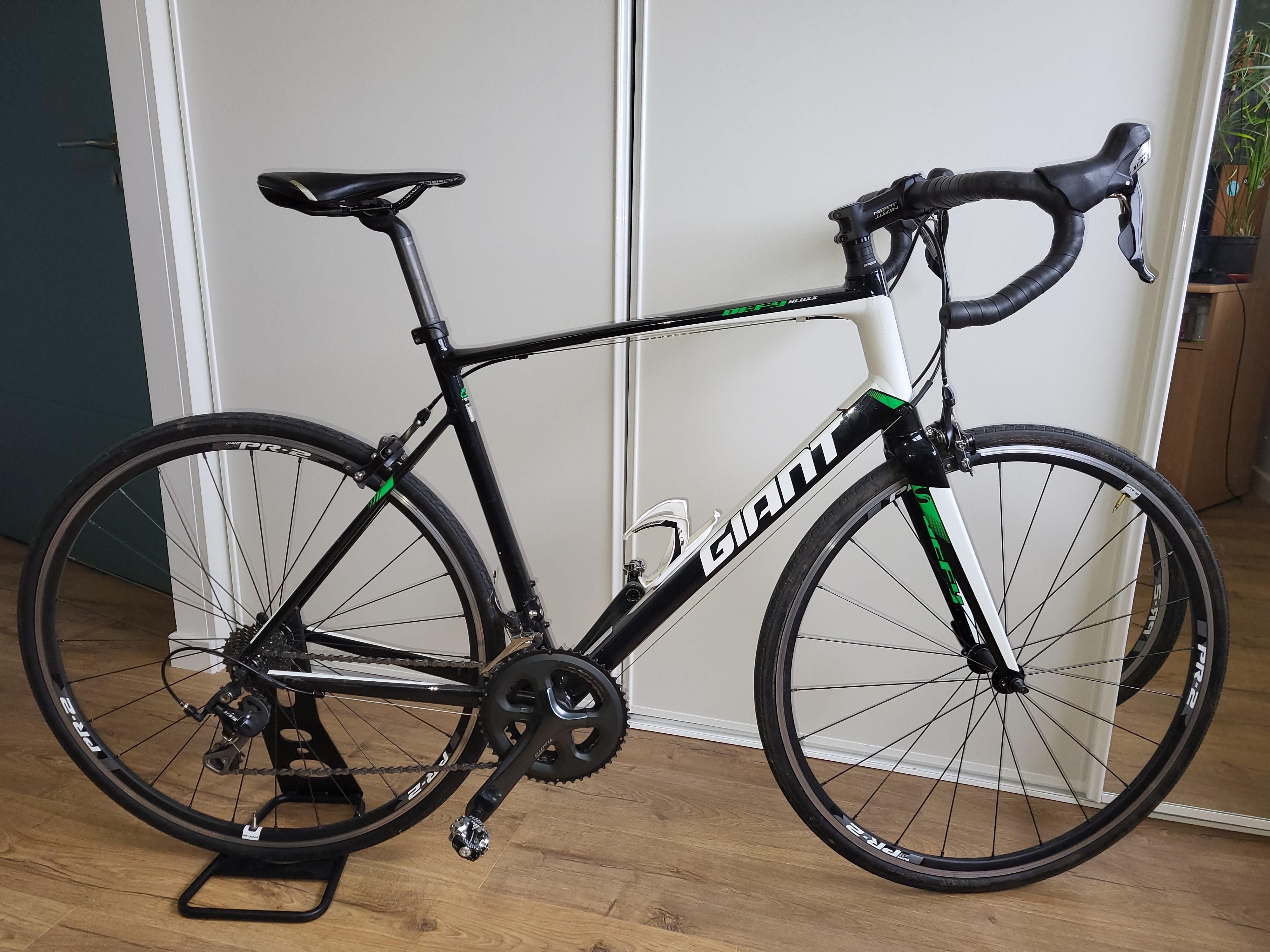 Giant Defy 0 Ltd. Used In 56 Cm 