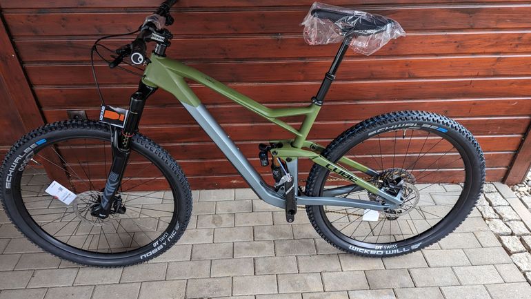 Used CUBE Custom-Built Stereo 150 C:62 TM 2023 Mountainbike, Light Gray — image 2 of 15