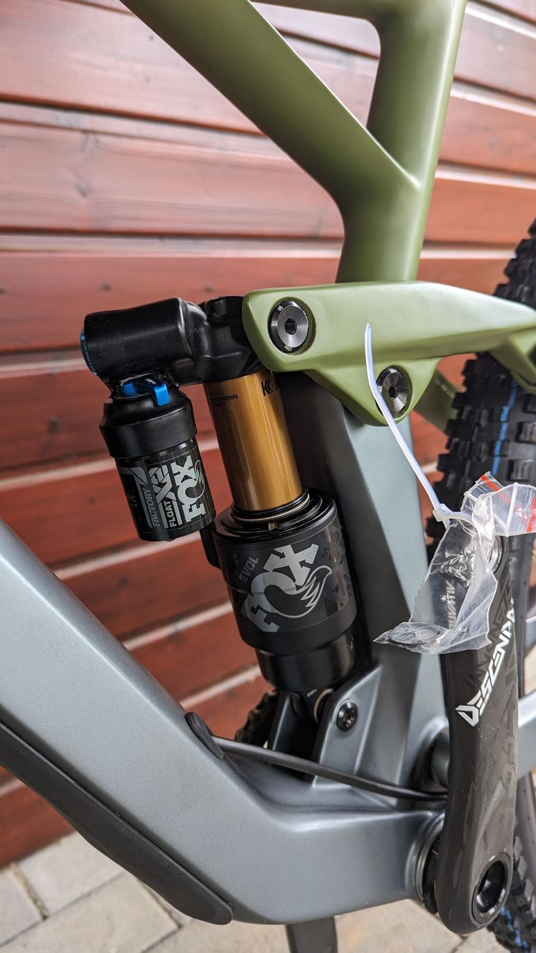Used CUBE Custom-Built Stereo 150 C:62 TM 2023 Mountainbike, Light Gray — image 10 of 15