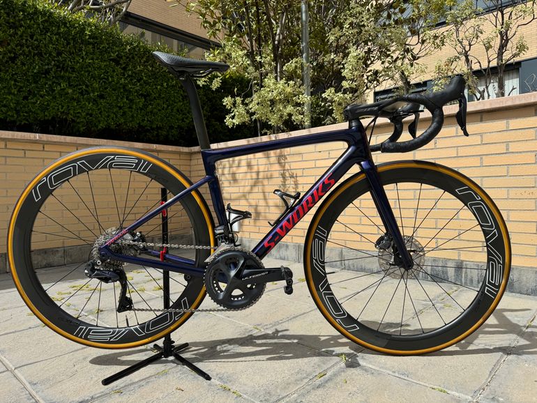 Specialized S-Works Tarmac SL6 Disc - Dura Ace Di2 used in 49 cm 