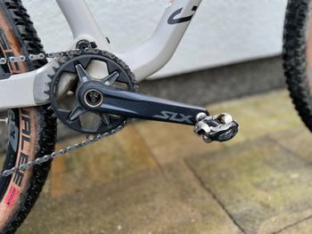Used Canyon Lux Trail CF 6 2023 2023 Mountainbike — image 4 of 6
