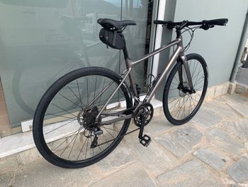 Used Giant FastRoad SL 3 2021 2021 Road & Gravel, Light Gray — image 11 of 18