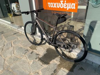 Used Giant FastRoad SL 3 2021 2021 Road & Gravel, Light Gray — image 2 of 18