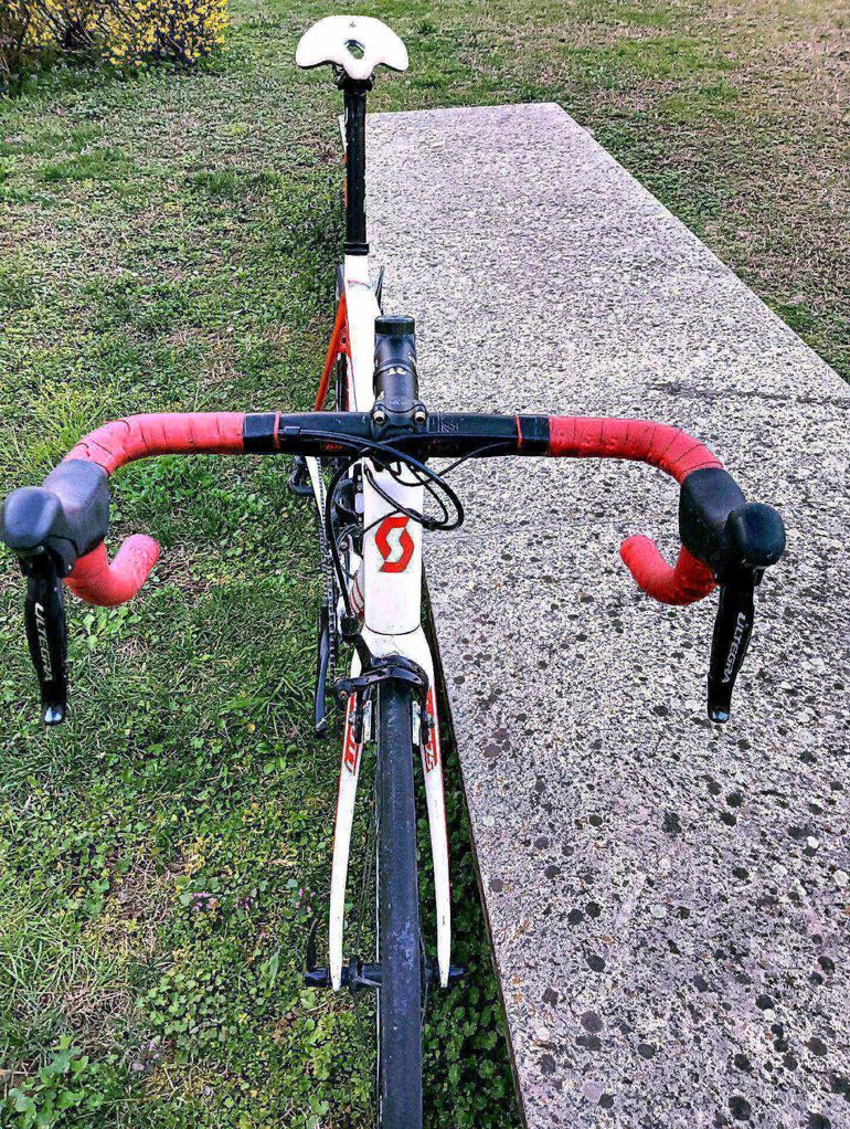 Scott Addict 15 Di2 used in 58 cm | buycycle Estonia