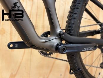 Used Specialized Stumpjumper Comp CARBON SLX 2022 Mountainbike, Black — image 8 of 9