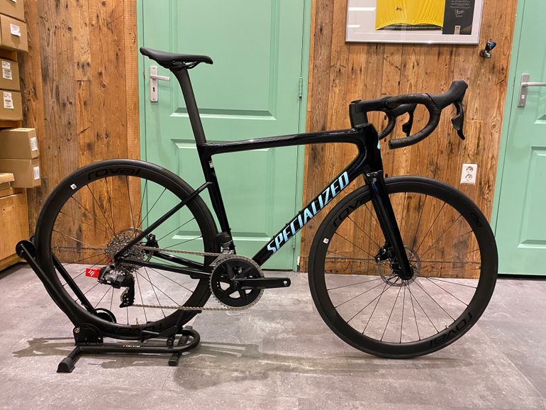 Used Specialized Tarmac SL8 Expert 2024 2024 Road & Gravel, Black — image 1 of 3