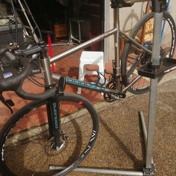Gebrauchtes Paduano in Titanio 2019 Road & Gravel, Hellgrau — Bild 6 von 12