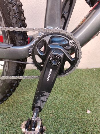 Used Specialized Men's Epic Comp Carbon 2018 2017 Mountainbike, Light Gray, 29 — image 3 of 8