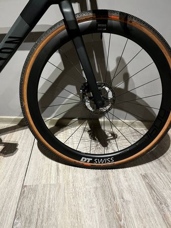 Used Canyon Grail CF SL 8 Di2 2023 2023 Road & Gravel, Light Gray — image 6 of 6