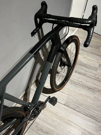 Used Canyon Grail CF SL 8 Di2 2023 2023 Road & Gravel, Light Gray — image 4 of 6