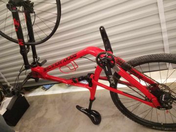 Used Rocky Mountain Element Alloy 30 2022 2022 Mountainbike, Red, 27.5, 29 — image 10 of 11