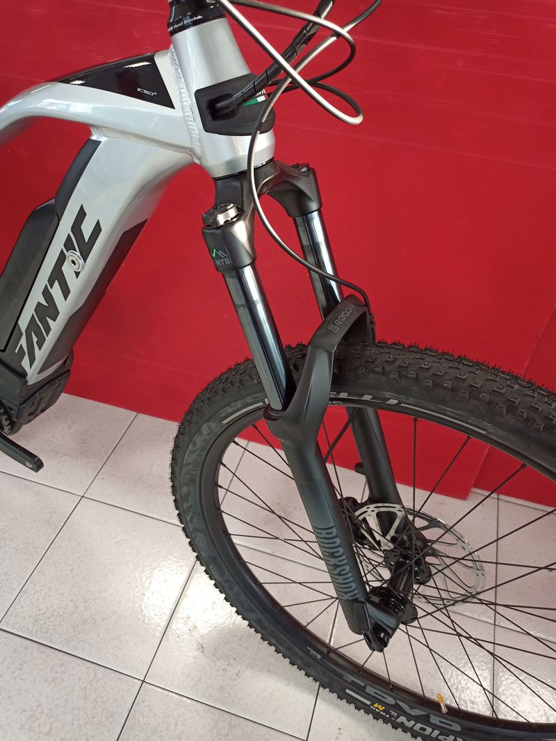 Used Fantic XTF 1.5 2023 2023 Mountainbike, Light Gray, 29 — image 7 of 8