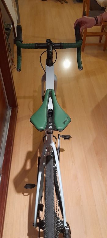 Used Cannondale SuperSix EVO SE 2022 2022 Road & Gravel — image 3 of 11