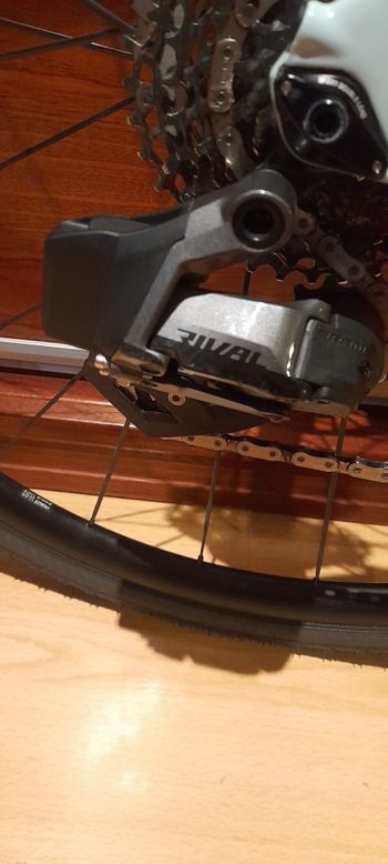 Used Cannondale SuperSix EVO SE 2022 2022 Road & Gravel — image 6 of 11
