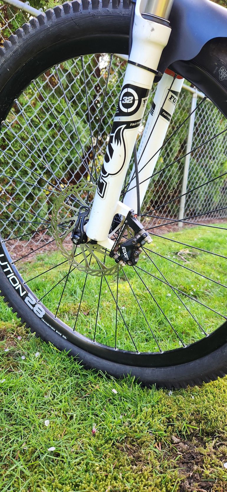 Used Transition SMUGGLER Complete 2017 2017 Mountainbike, Black — image 3 of 7