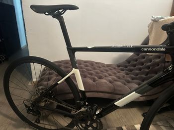 Used Cannondale Supersix evo ca 2021 Road & Gravel, Black — image 1 of 7